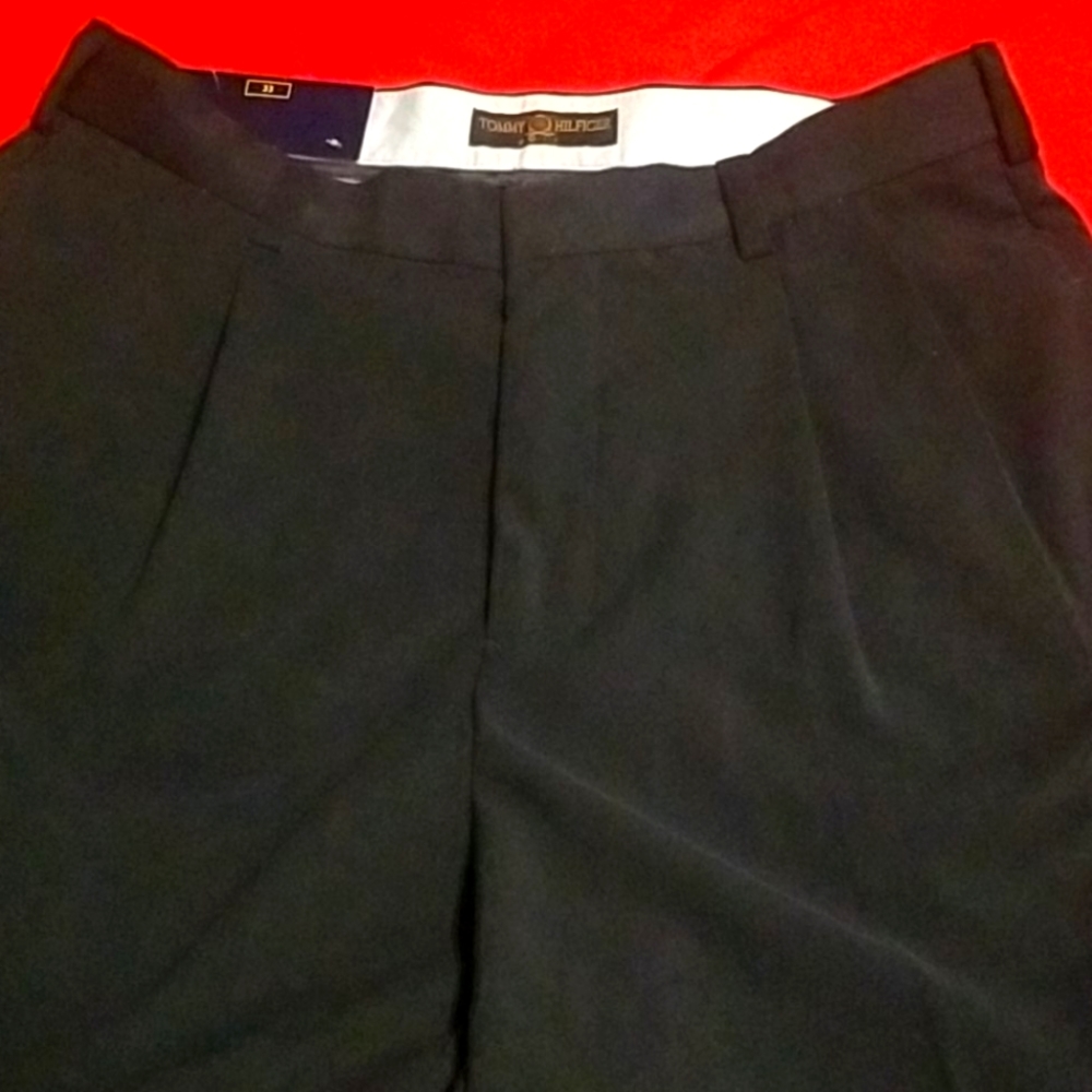 NWT RETRO 2004 TOMMY HILFIGER GOLF SHORTS SIZE 33